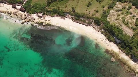 Turquoise Ocean waves Stock Footage 330917931