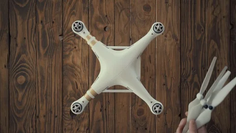 Tutorial of drone control 動画素材 72596514