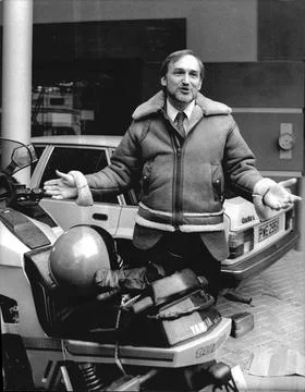 Tv Am Programme Controller Michael Deakin By Motor Cycle. Stock-Fotos