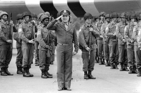 Tv Programme: Ike-the War Years. Robert Duvall As Gen. Dwight D. Eisenhower. Box Photos