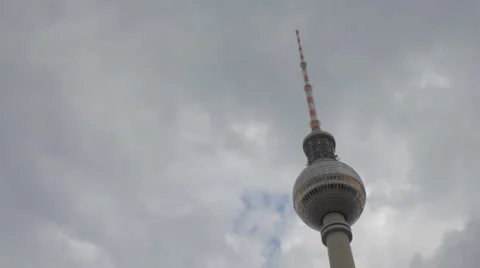 TV tower in Berlin on cloudy day establishing shot Stock-Footage 50115399