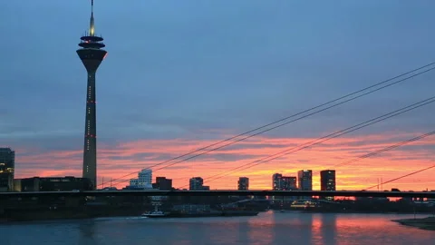 TV tower in Dusseldorf 스톡 동영상 92731409