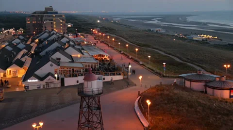 Twilight in Hague suburbs Video stock 38377641