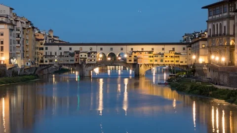 Twilight hyperlapse of Ponte Vecchio, Florence Stock-Footage 119647476