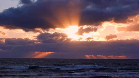 Twilight over the Pacific: Slanting Light Video stock 332235068