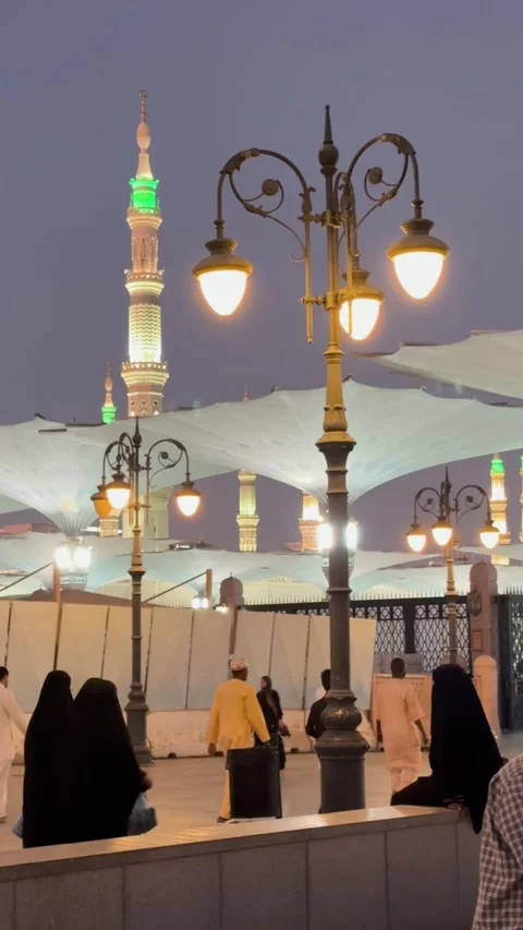Twilight at the Prophet's Mosque Courtyard Stock Footage 346191504