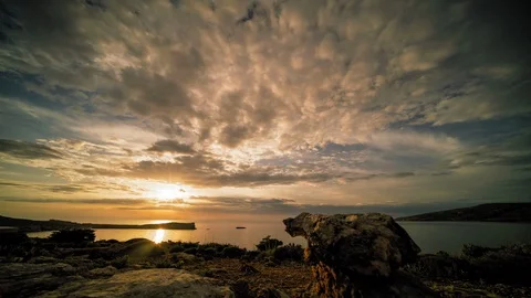 Twilight time lapse on the seashore. Comino Malta Timelapse sunset / sunrise 스톡 동영상 111989003
