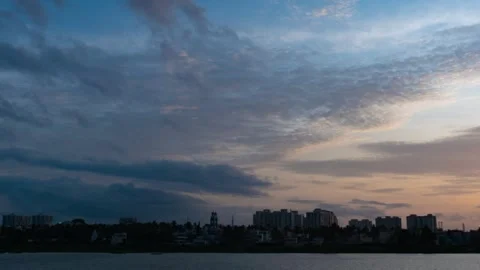 Twilight Tranquility: Cityscape Transition at Dusk Stock Footage 280026990