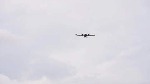 Twin engine private executive plane take off Video stock 53353440