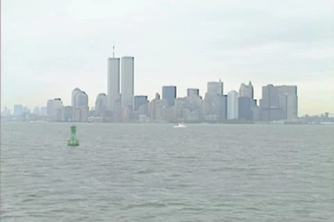 The twin towers and the Manhattan skyline Stock Footage