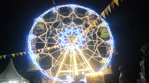 The twinkling of a Ferris wheel Stock Footage 212547147