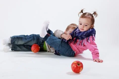 Twins with apples Foto stock