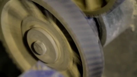 Twirl two gears Video stock 76951123