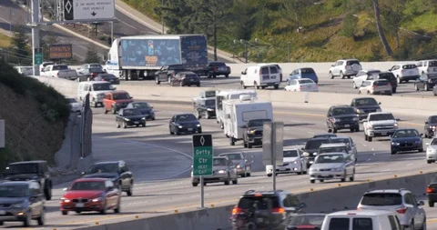 Twisting traffic on the 405 freeway, los angeles Stock Footage 87362971
