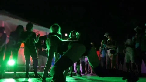Twitching legs and booty dancing girl close up on stage in club Video stock 69222084