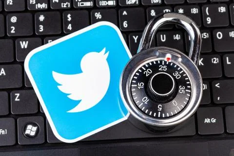 Twitter account password security simple abstract concept. Twitter service logo Foto stock