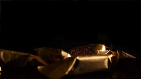 Twix minis cookie bars on black background. Stock-Footage 114065762