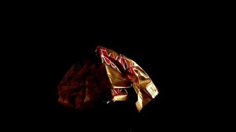 Twix minis cookie bars on black background. Stock-Footage 114278031