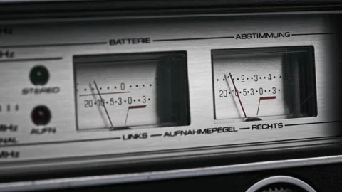 Two Analog VU Meters on Silver Colored Tape Recorder, Arrow Indicators 스톡 동영상 182475417