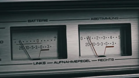 Two Analog VU Meters on Silver Colored Tape Recorder, Arrow Indicators 스톡 동영상 185603280