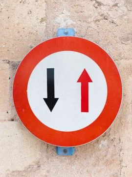 Two arrows in the red circle Stock Photos