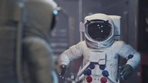 Two astronauts on a space station talking to each other Vidéo 281857050