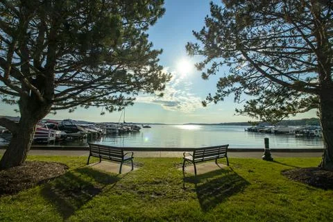 Two Benches overlooking a lake Foto stock