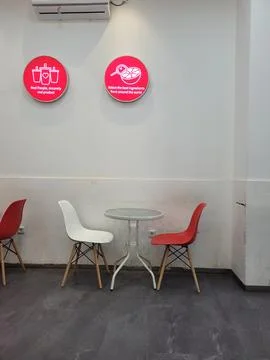 Two Chair with table between Foto stock