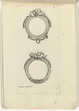 Two circular picture frames; Iie. Cahier d ovales et de medallions pour le... Foto stock
