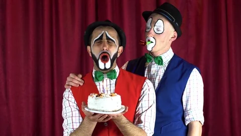 Two clowns are singing Stock-Footage 85017696