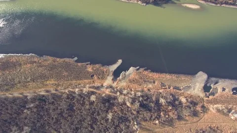 Two-colored flow of the river Video stock 104236564