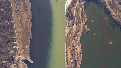 Two-colored flow of the river2 Video stock 104236553