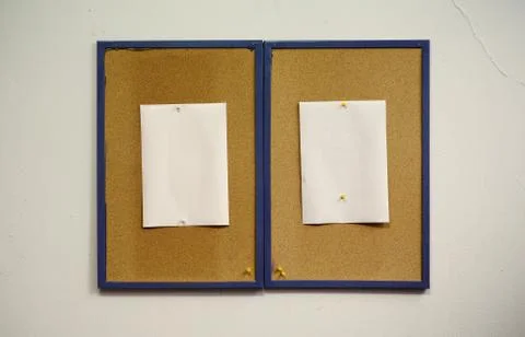 Two Cork Frames With Blank White Papers 스톡 사진