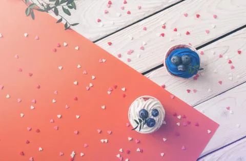 Two cupcakes on a table, top view 스톡 사진