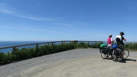 Two cyclist at Puketeraki Lookout Stock Footage 120427082
