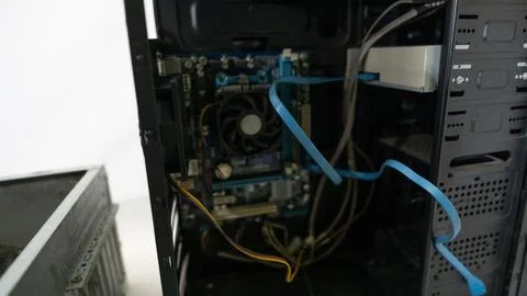 Two desktop computers open for maintenance - Foto stock