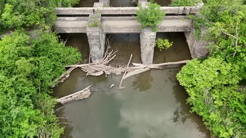 Two Different Directions - Limestone Creek Aqueduct - Syracuse, NY Video stock 336541431