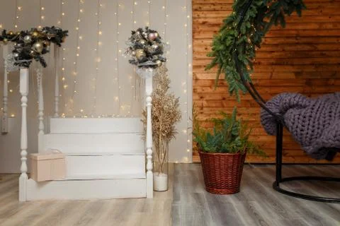 Two different styles in Christmas interior decorations. Classical, rustic Foto stock