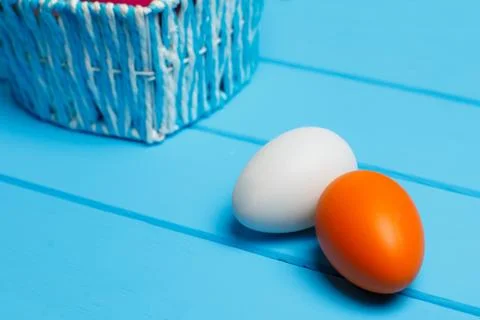 Two Easter eggs on wooden background Foto stock