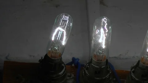 Two electric lamps 库存影片 82701555