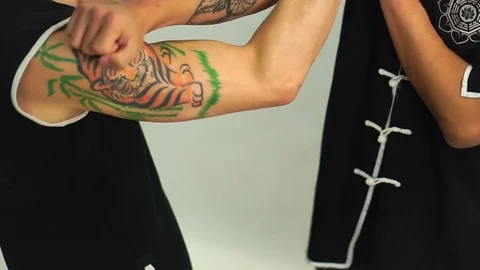 Two fighters fulfill methods blows with the arms Video stock 72683410