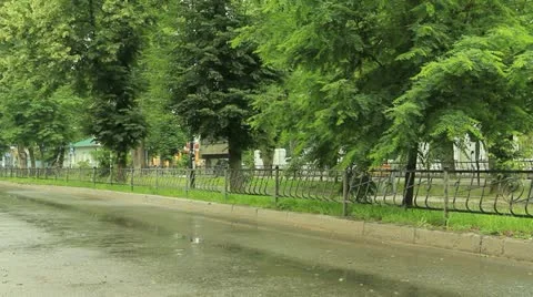 Two Frames: Racing Bicycles On City Streets Video stock 22428733