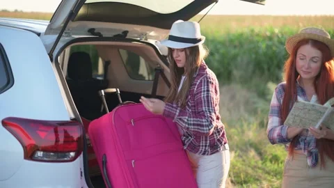 Two girlfriends going on trip. Video stock 160195073