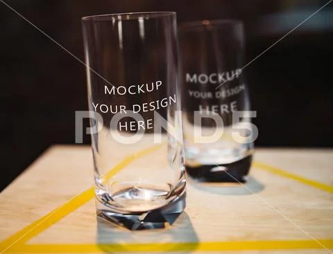 Two glass mockup Plantilla PSD