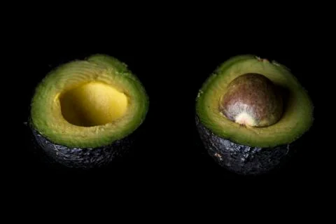 Two halves of an avocado Foto stock