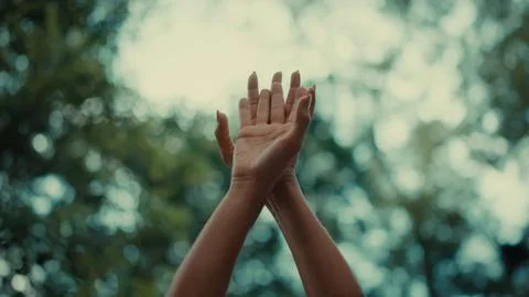 Two hands clap in celebration Foto stock