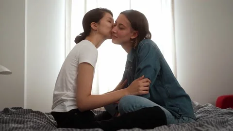 Lesbian girls