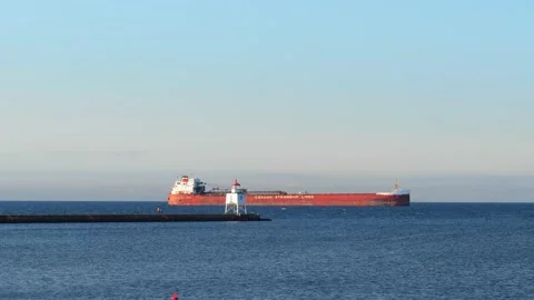 TWO HARBORS, MN - 29 SEP 2021: Great lakes ore freighter ship turning. Stock Footage 168103072