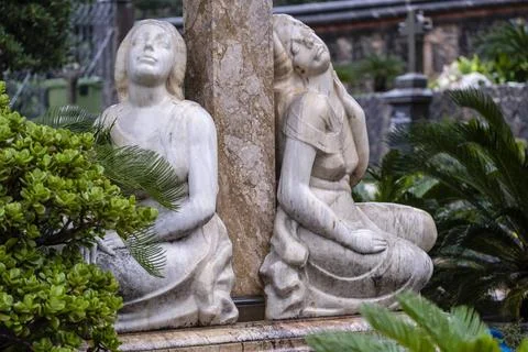  two imploring women two imploring women, Alcover family tomb, Soller ceme... Stock Photos