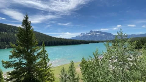 Two Jack Lake with Mount Rundle in Background 스톡 동영상 156259024